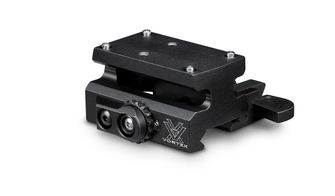 Vortex Optics rychloupínací upevnění kolimátoru na modelu Riser Red Dot Quick Release Riser Mount