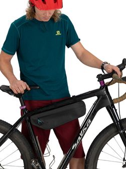 Cyklistický batoh OSPREY ESCAPIST FRAME BAG SMALL, černá